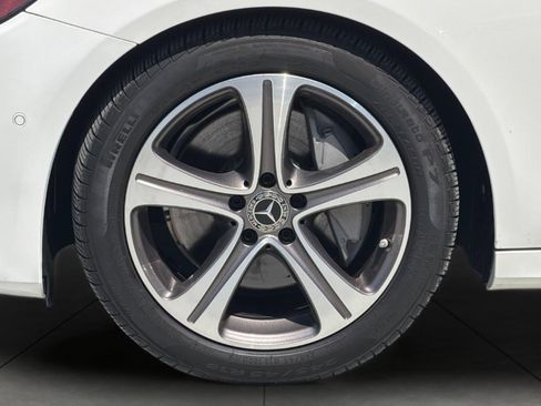 Used 2020 Mercedes-Benz E 350 Sedan image 25