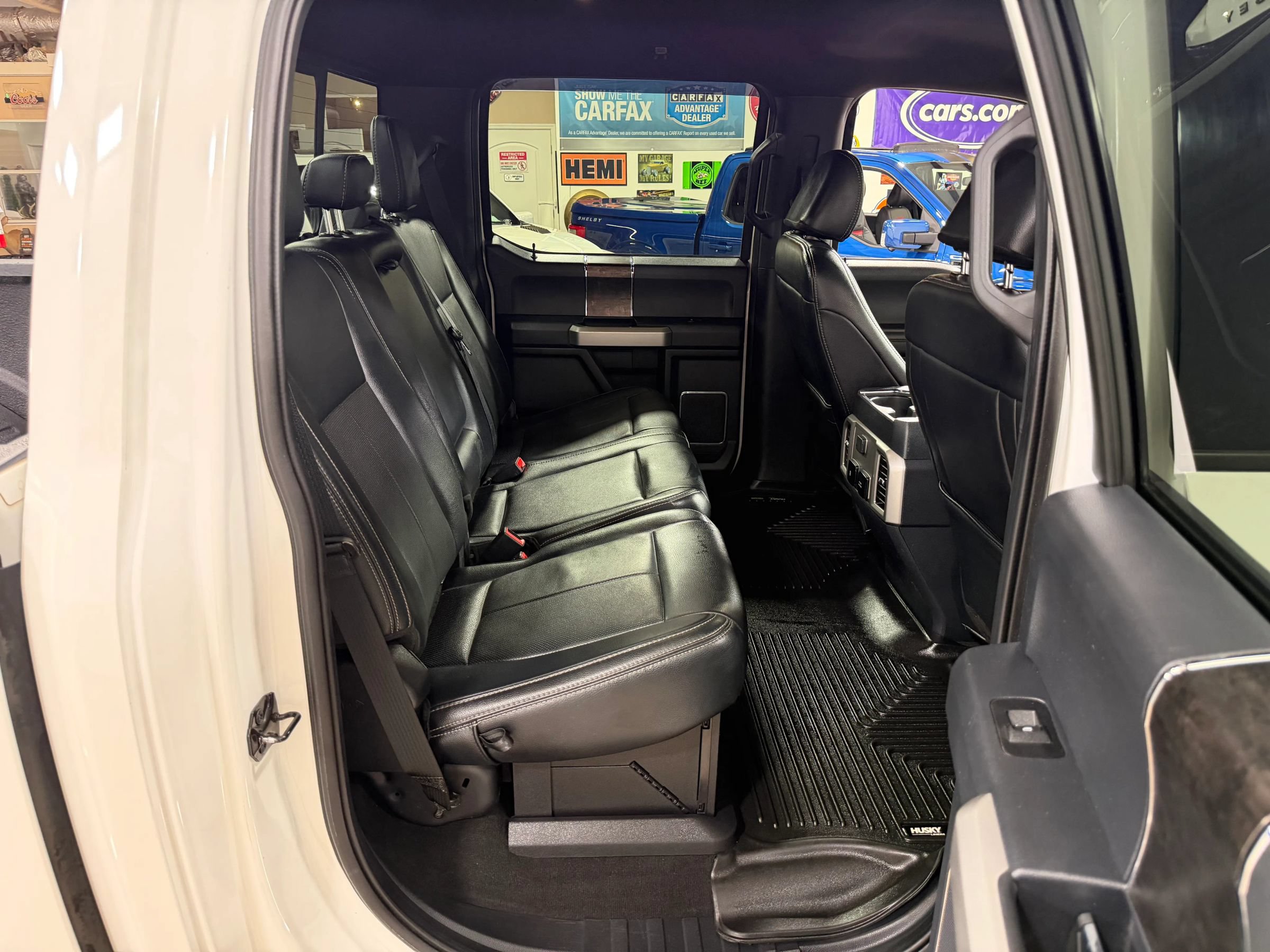 Used 2022 Ford F350 Lariat AWD/4WD image 19