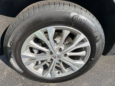 Used 2023 Buick Envision Preferred AWD/4WD image 13