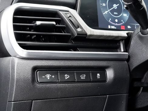 Used 2024 Kia Telluride SX Prestige AWD/4WD image 10
