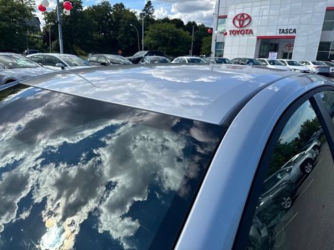 New 2026 Toyota Corolla SE w/ Carpet Mat Package (TMS) FWD image 38