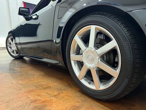 Used 2008 Cadillac XLR RWD image 52