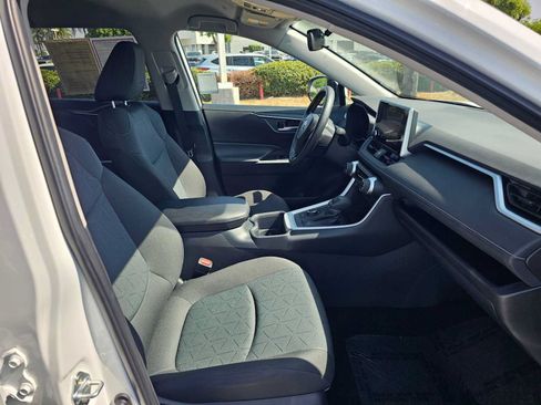 Certified 2025 Toyota RAV4 XLE AWD/4WD image 10