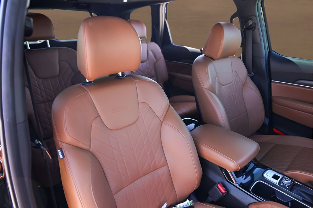 Used 2024 Kia Telluride SX X-Pro AWD/4WD image 32