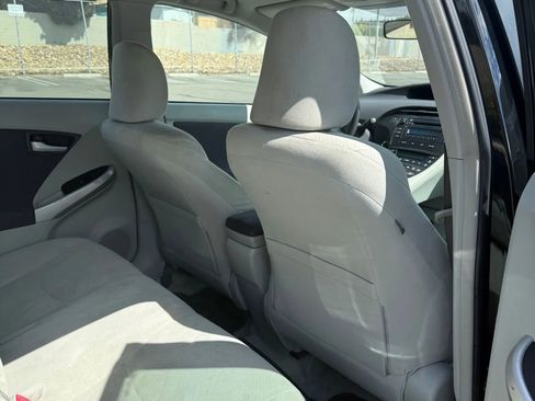 Used 2010 Toyota Prius Two image 21