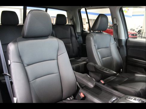 Certified 2023 Honda Ridgeline RTL image 24