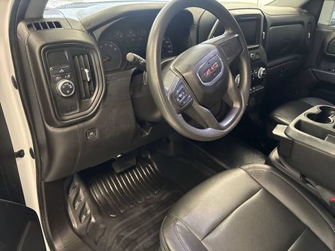 Used 2021 GMC Sierra 1500 2WD Crew Cab w/ Fleet Convenience Package image 10