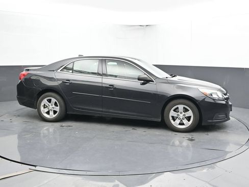 Used 2014 Chevrolet Malibu LS w/ Protection Package FWD image 4