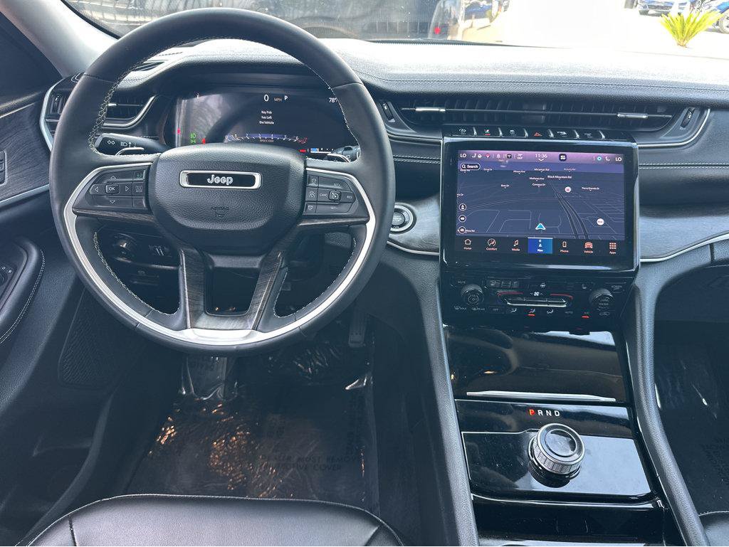 Used 2023 Jeep Grand Cherokee L Limited RWD image 20