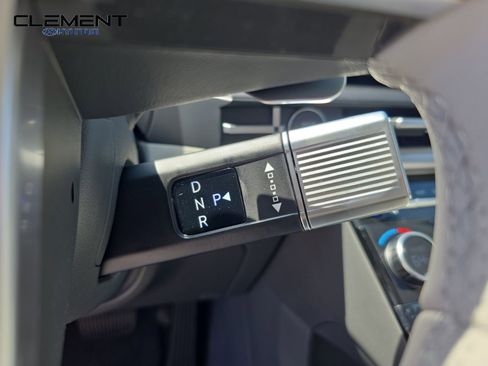 New 2026 Hyundai Santa Fe SE image 15