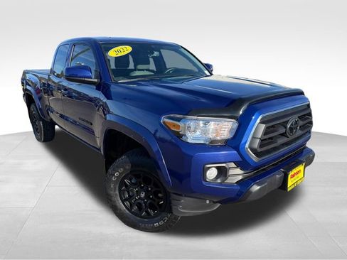 Used 2022 Toyota Tacoma SR5 image 1