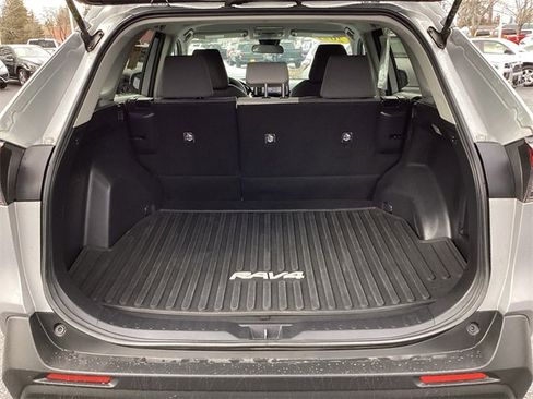 Certified 2021 Toyota RAV4 XLE image 27