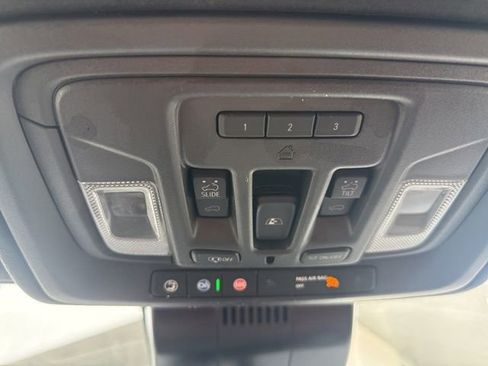 Used 2024 GMC Sierra 1500 Denali Ultimate image 30