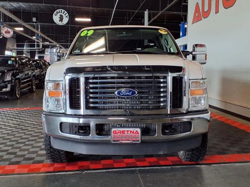 Used 2009 Ford F250 XL image 2