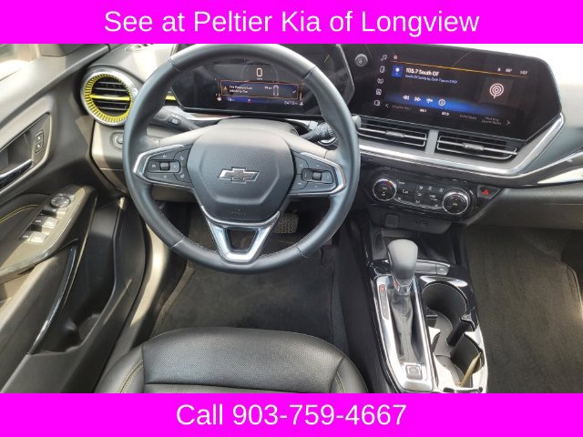 Used 2025 Chevrolet Trax ACTIV w/ Sunroof Package FWD image 20