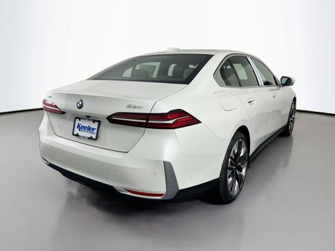 Used 2026 BMW 530i xDrive AWD/4WD image 6