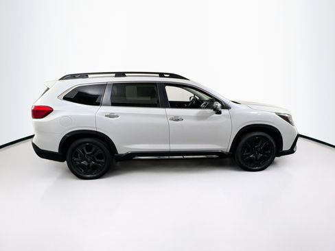 Used 2023 Subaru Ascent Touring AWD/4WD image 4