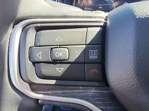 Used 2022 Jeep Wagoneer Series III image 32