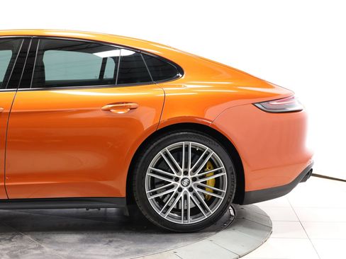Used 2021 Porsche Panamera Turbo S w/ Premium Package AWD/4WD image 10