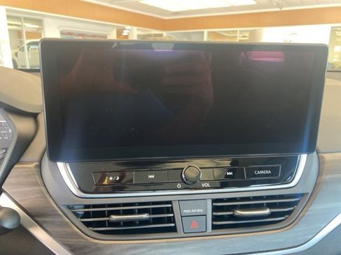 New 2025 Nissan Altima 2.5 SV w/ SV Special Edition Package image 22