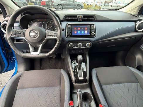 Used 2023 Nissan Versa SV image 18