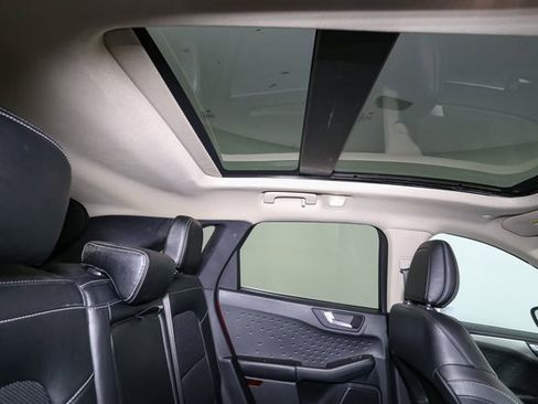 Used 2020 Ford Escape SEL image 21