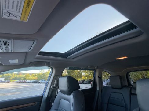 Certified 2020 Honda CR-V Touring image 23