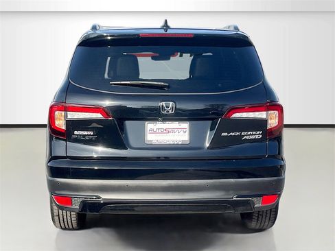 Used 2022 Honda Pilot Black Edition image 6