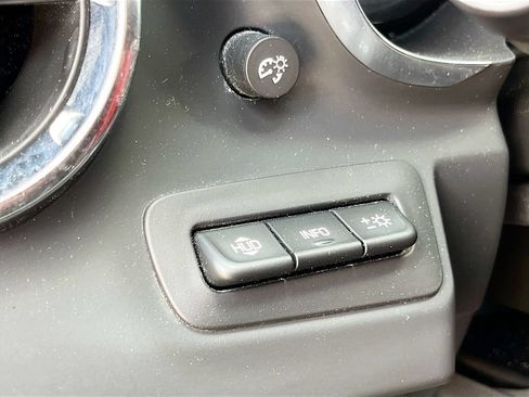 Used 2023 Chevrolet Camaro SS RWD image 10