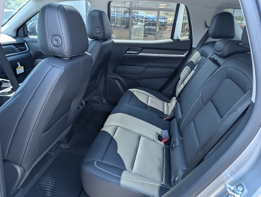New 2027 GMC Terrain Denali w/ LPO, Floor Liner Package AWD/4WD image 25