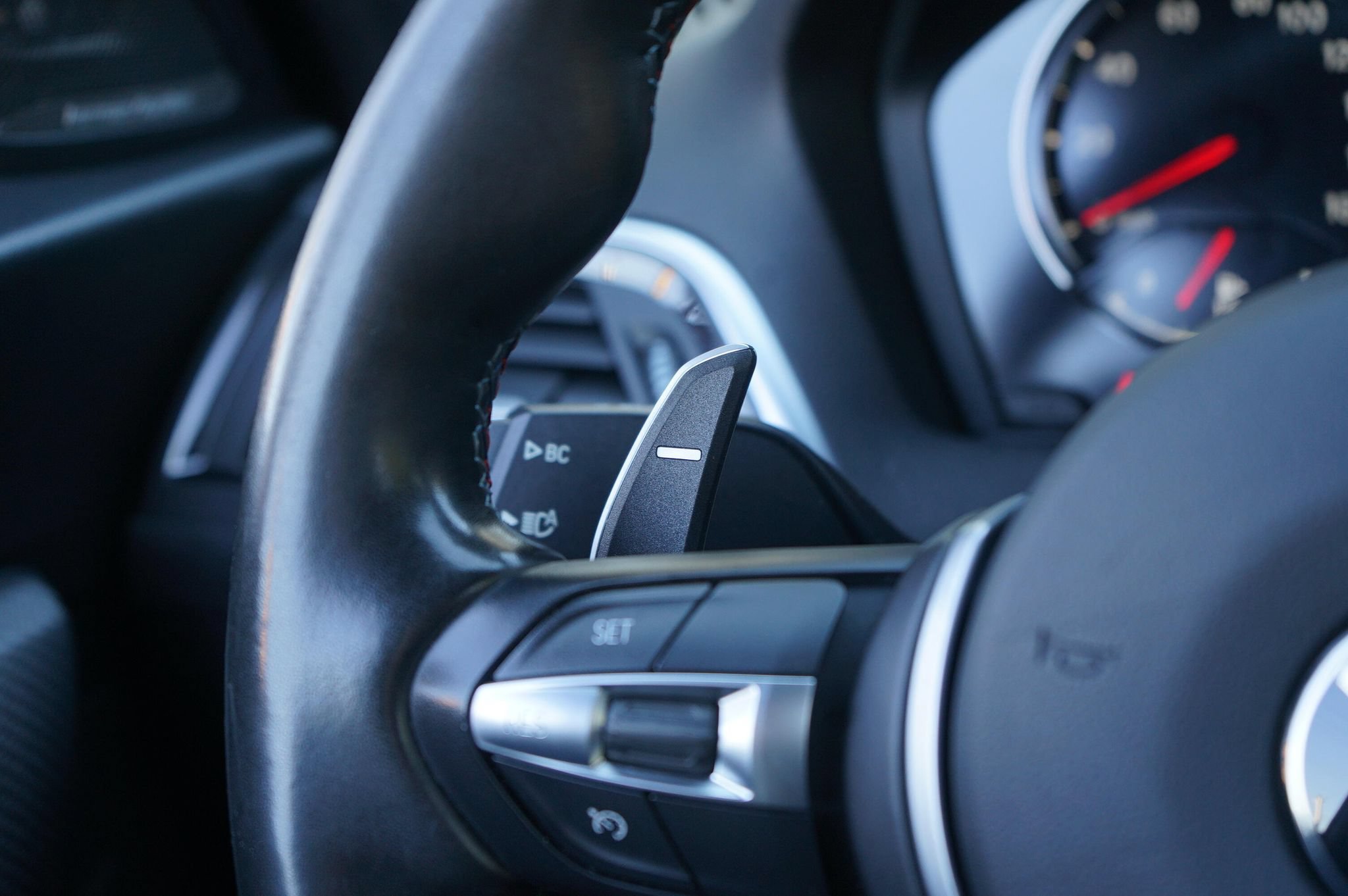 Used 2018 BMW M2 RWD image 19