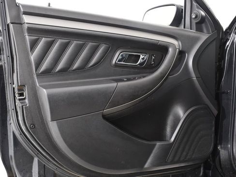 Used 2011 Ford Taurus SEL w/ 201A Rapid Spec Order Code image 24