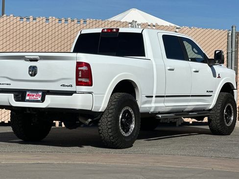 Used 2023 RAM 2500 Limited AWD/4WD image 4