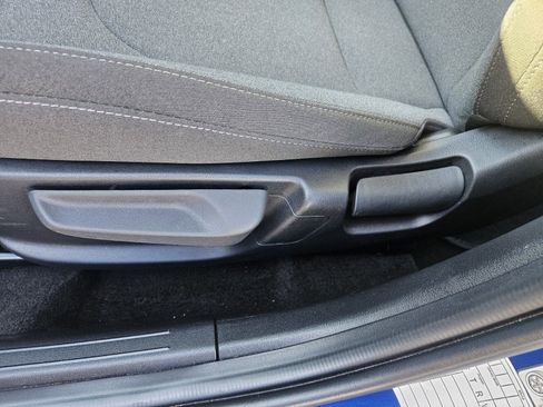 Used 2025 Kia K4 LXS image 9