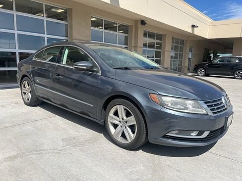 Used 2013 Volkswagen CC Sport image 2