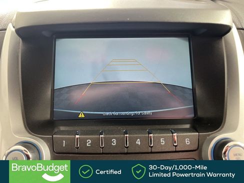 Certified 2017 Chevrolet Equinox LT w/ Convenience Package image 32