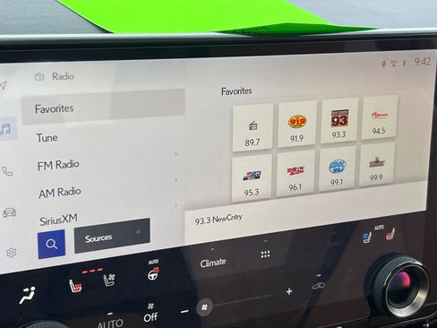 Used 2022 Lexus NX 350h AWD image 15