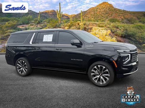 Used 2025 Chevrolet Suburban High Country image 1