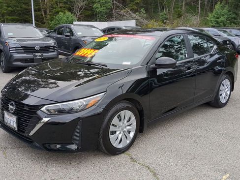 Certified 2025 Nissan Sentra S image 2