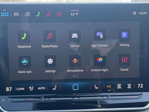 New 2026 Volkswagen Tiguan SE R-Line FWD image 26