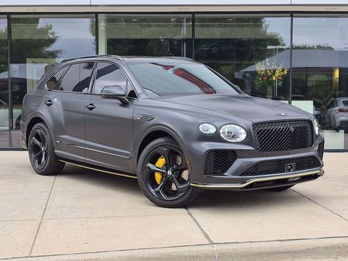 Certified 2025 Bentley Bentayga AWD/4WD image 1