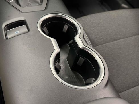 Used 2024 Ford Mustang GT RWD image 31