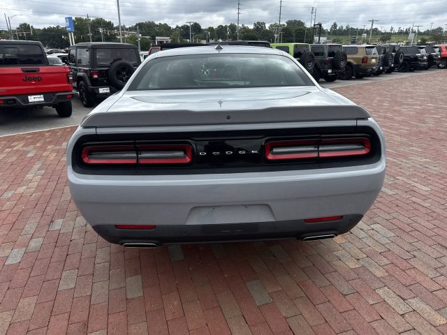 Used 2022 Dodge Challenger GT RWD image 35