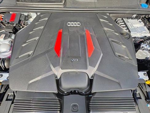 New 2026 Audi SQ8 Prestige image 16