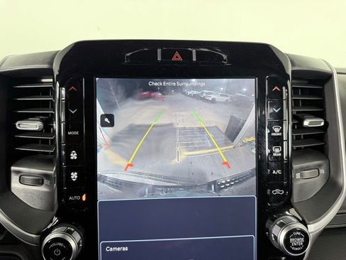 Used 2023 RAM 1500 Big Horn image 18