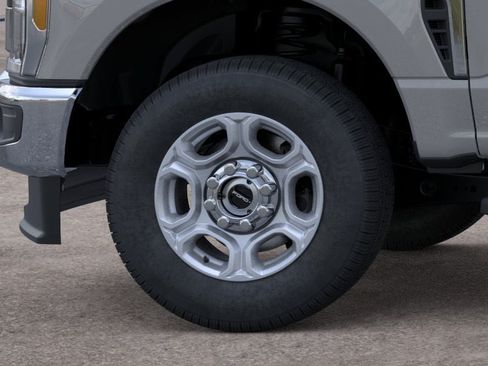 New 2026 Ford F250 XLT w/ 360-Degree Camera Package AWD/4WD image 30