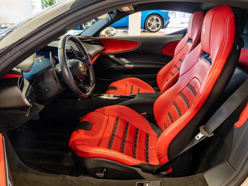 Used 2021 Ferrari SF90 Stradale AWD/4WD image 10