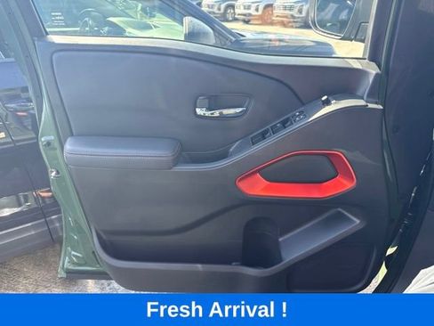 Used 2023 Nissan Frontier Pro-X w/ Technology Package RWD image 10