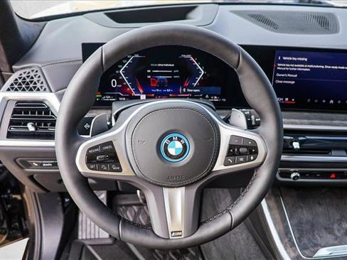 New 2026 BMW X5 xDrive50e w/ M Sport Package image 13