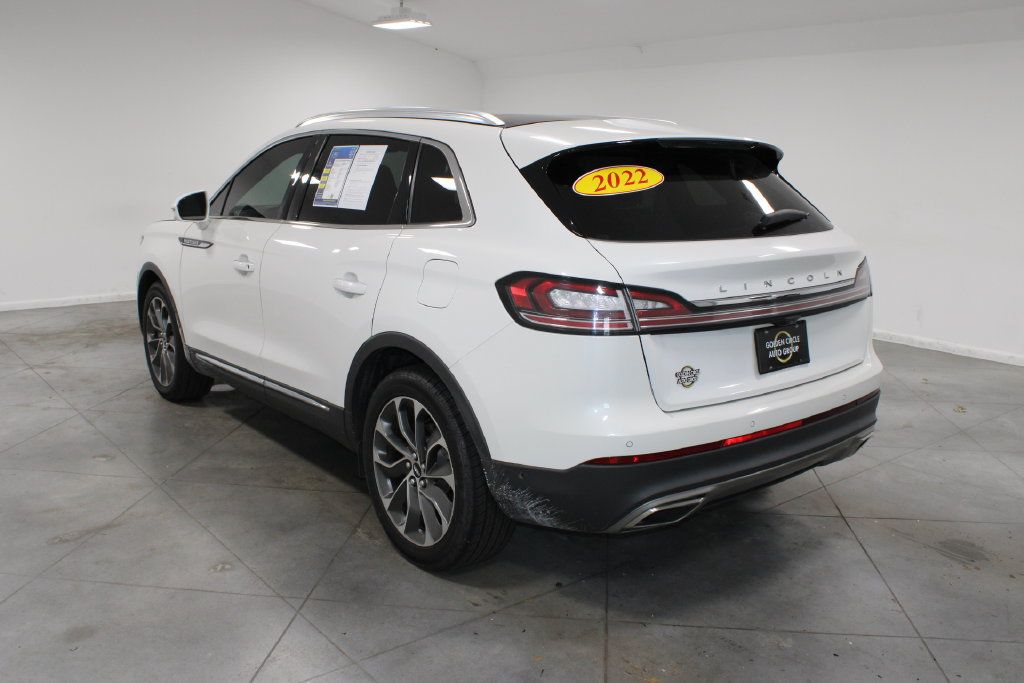 Used 2022 Lincoln Nautilus Reserve w/ Equipment Group 201A FWD image 7